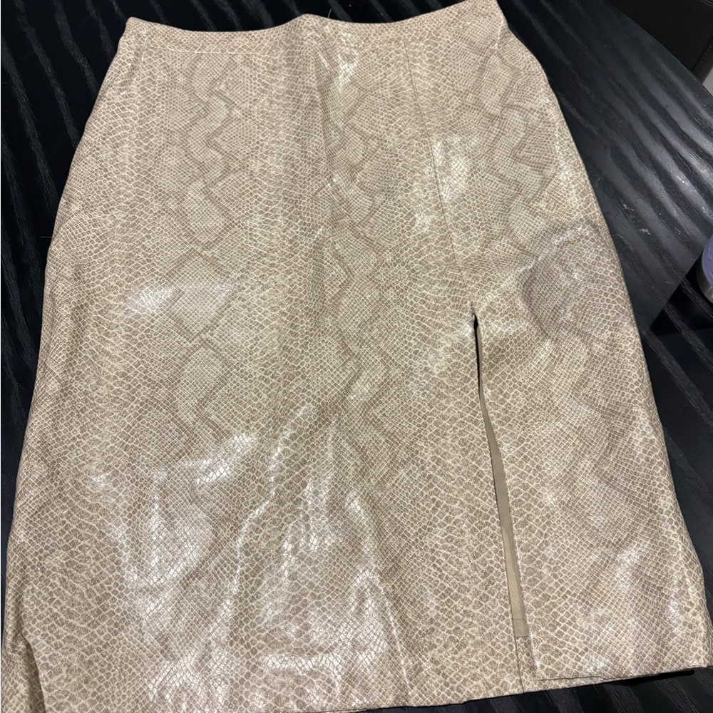 BCBG Beige Snake Print Pencil Skirt
